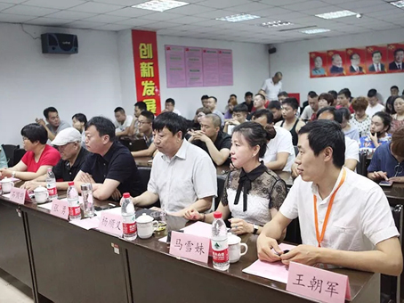 6966集团-不凡成就非凡,相信品牌的力量