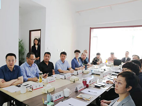 6966集团-不凡成就非凡,相信品牌的力量